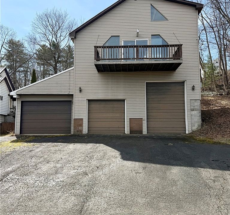 1st image of 264 E 4th St Lot 19