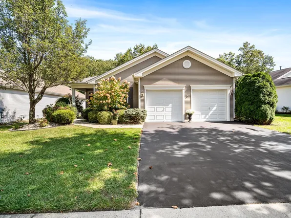 37 Derby Dr, Galloway, NJ 08205