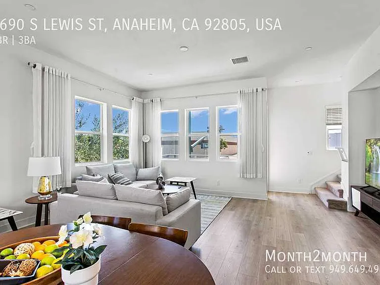 1690 S Lewis St #USA — Photo 3