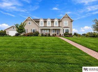 4355 Big Sky Cir, Fort Calhoun, NE 68023