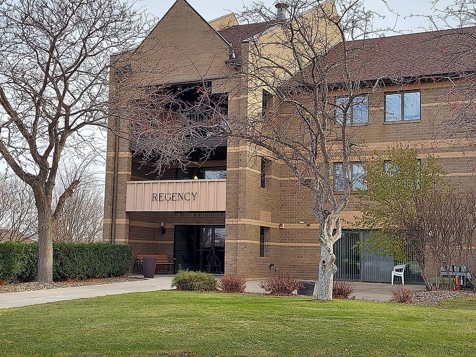 1st image of 1801 Becker Ave SE APT 208