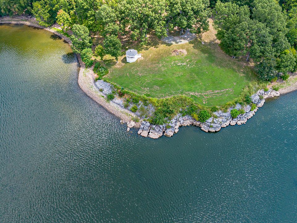1st image of 354 Ralph Beatty Rd