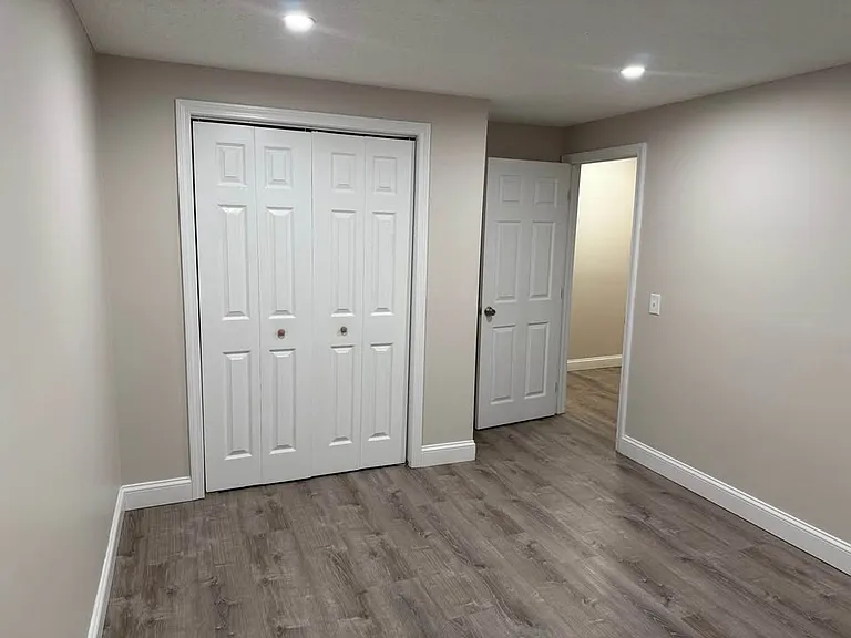 Pondsview Apartments — Photo 125