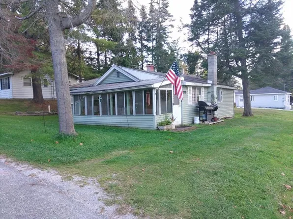 3537 N Deer Rd, Spruce, MI 48762