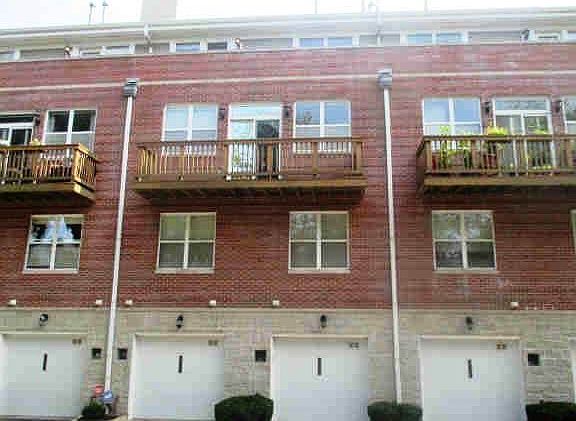 2nd image of 4934 S Cornell Ave #D26