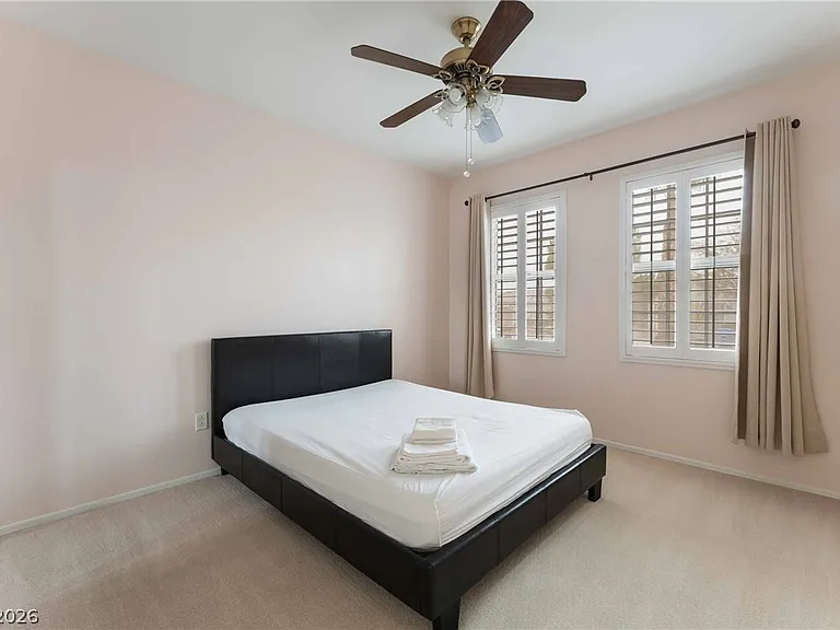 2565 Leighton Ave — Photo 21