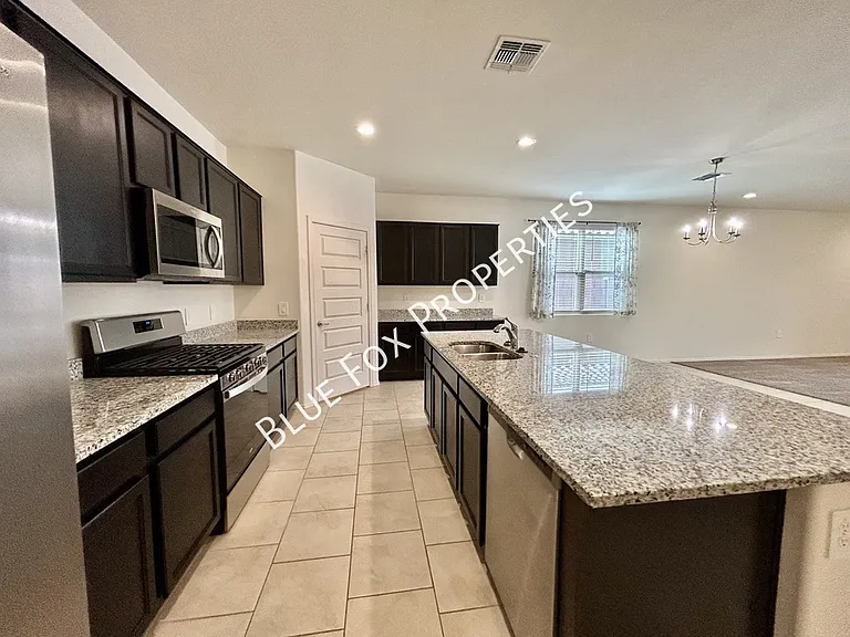 9280 W Creosote Rain Dr — Photo 4