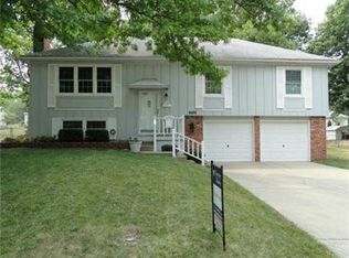 8522 Arlington Ave, Raytown, MO 64138