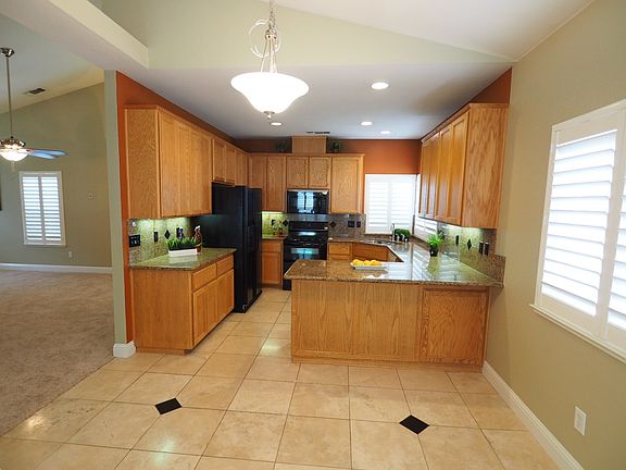 3rd image of 4051 Kannasto St