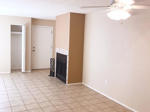 3rd image of 11642 N 51st Ave #146
