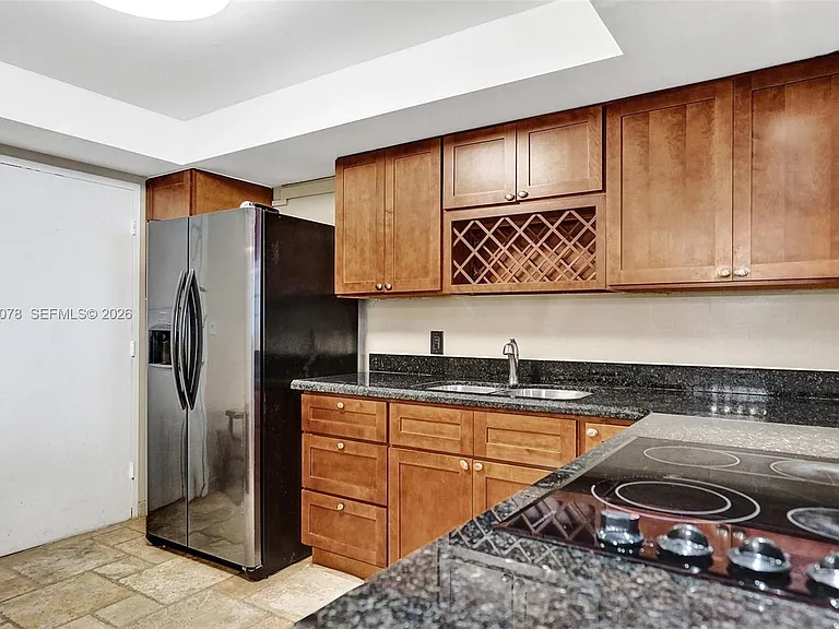 1301 NE Miami Gardens Dr #1113W — Photo 2