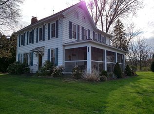 9985 River Rd, New Columbia, PA 17856