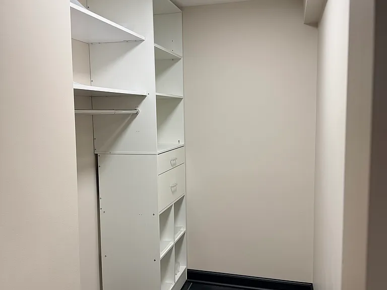 2050 W Cullerton St #1 — Photo 11