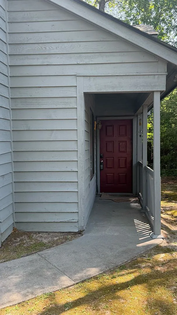 Building Photo - 2168 Spoleto Ln E