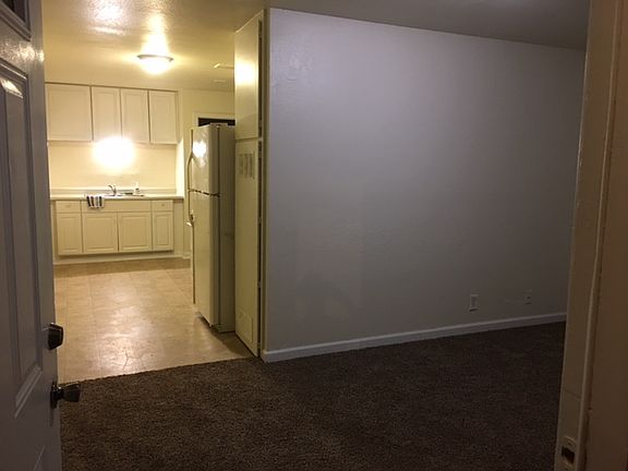 2nd image of 522 N 5th Ave