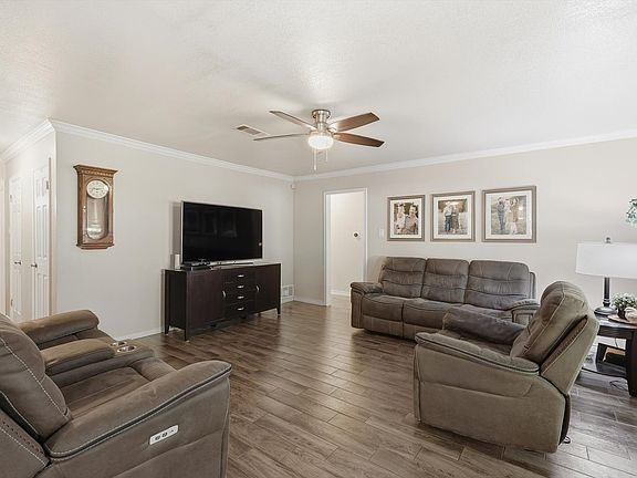 5th image of 6971 Cox Ln