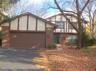 6784 Laurel Cherry Dr, Rockford, IL