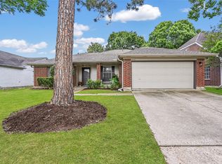 4918 Pleasant Plains Dr, Friendswood, TX 77546