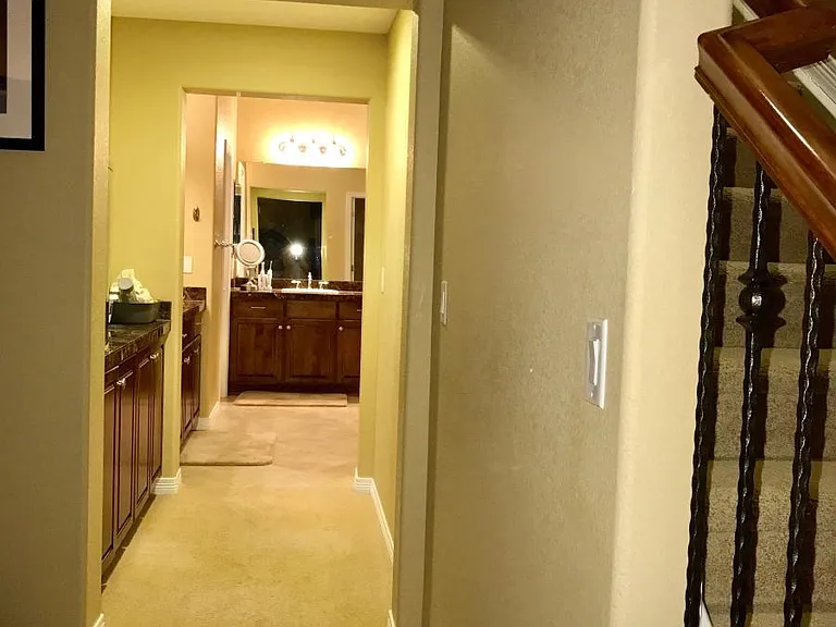 Master Bath Room