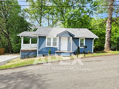 720 Raleigh Ave Photo 1