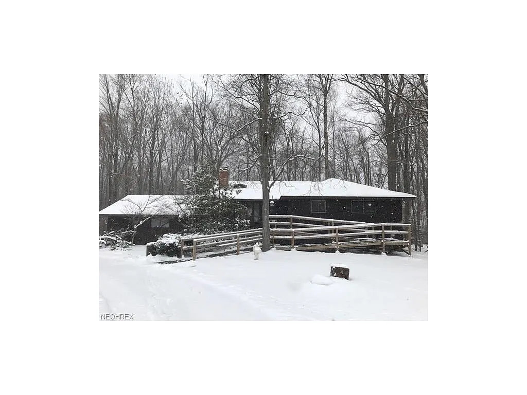 7700 Summerset Dr photo 1