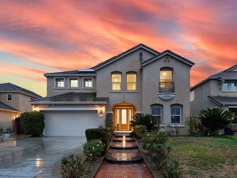 1st image of 2090 Wisteria Pl