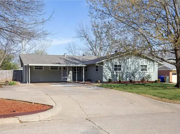 313 Royal Oak Dr, Norman, OK 73069