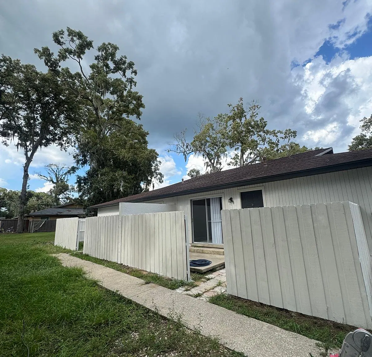 2 bed, 808 sqft, $999 — Photo 3