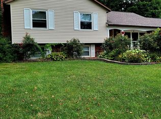 15 Lakeview Dr, Freeburg, IL