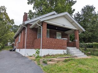 10140 Baron Dr, Saint Louis, MO 63136