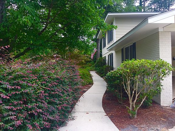 3rd image of 1457 Moultrie Dr