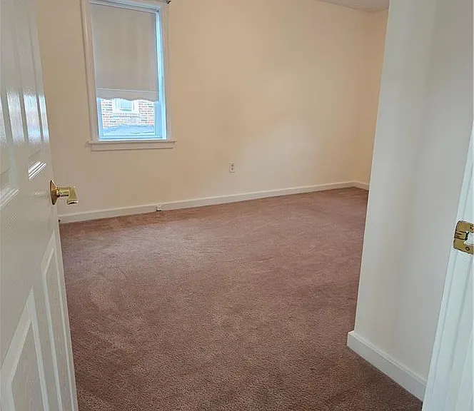 442 N 7th St — Photo 12
