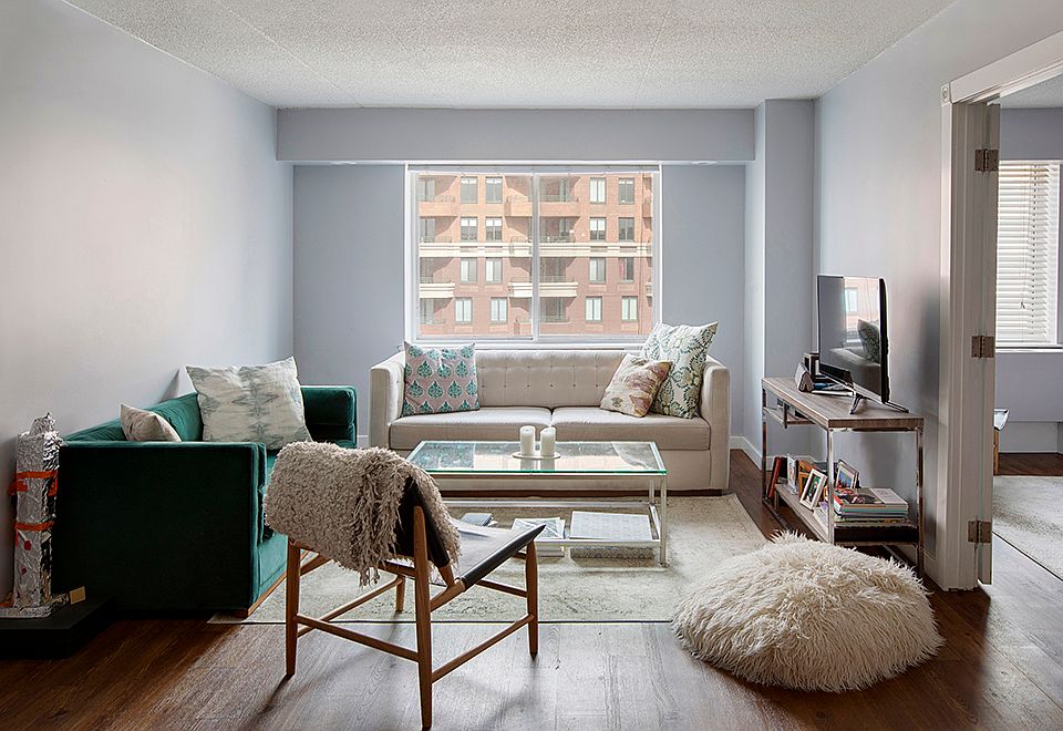 1st image of 300 Rector Pl APT 9E