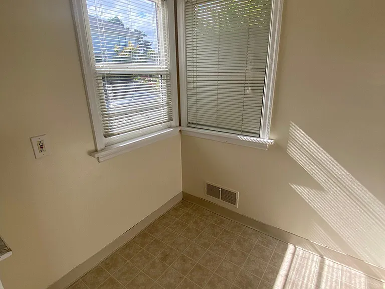 3203 SE Gladstone St — Photo 11