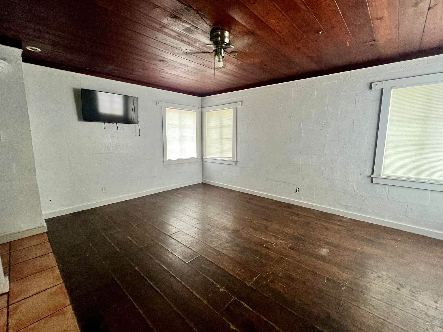 1 bed, 1.0 bath, 344 sqft, $1,275 — Photo 3