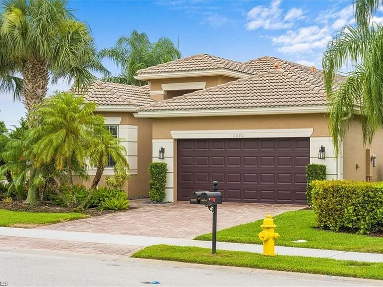 6670 Marbella Ln — Photo 2