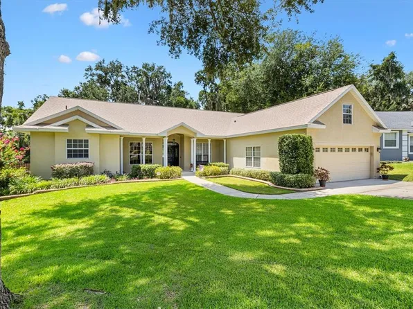 4307 SERENE CIRCLE, FRUITLAND PARK, FL 34731
