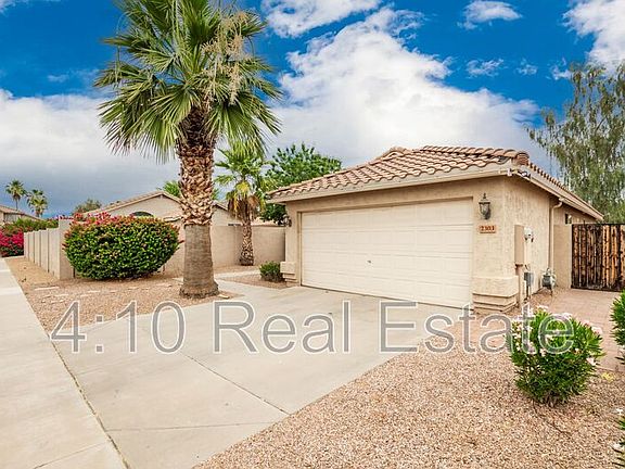 3rd image of 2303 S Navajo Way