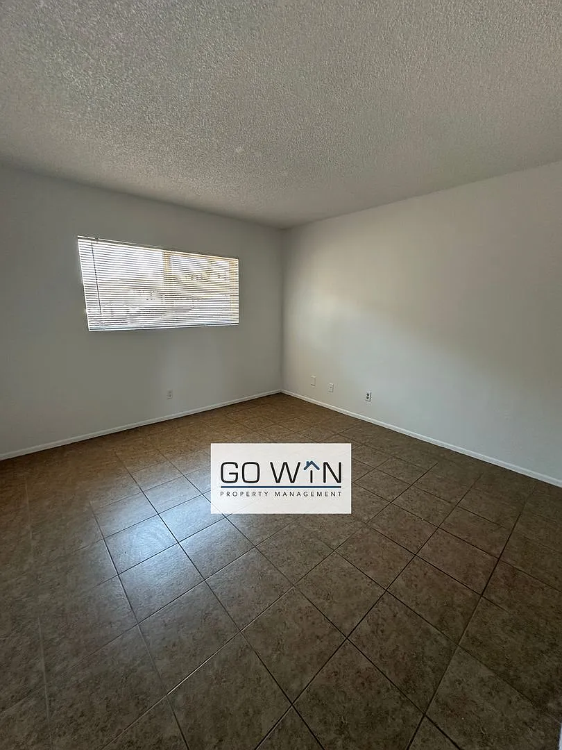 1758 East 6th Avenue — Photo 2