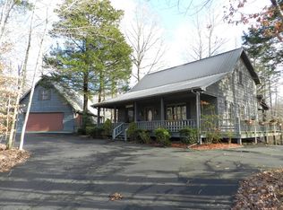 5024 Eagle Cove Rd, Byrdstown, TN 38549