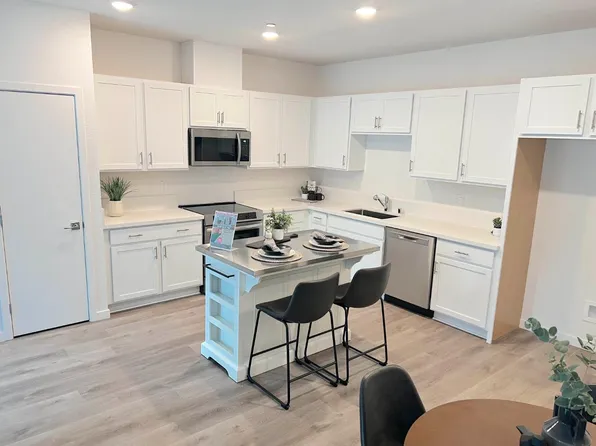 6141 Bridgecross Dr, Sacramento, CA 95835