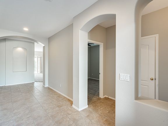 2nd image of 4935 E Bellerive Dr