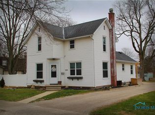224 E Superior St, Wauseon, OH 43567