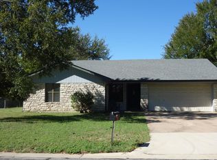 1526 Park Ln, Georgetown, TX 78628