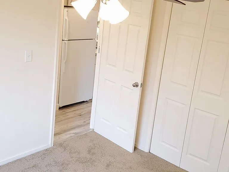 1315 Columbine St — Photo 4