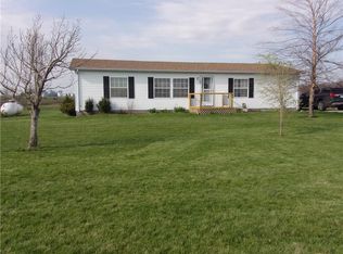 7098 E Bowers Rd, Darlington, IN 47940