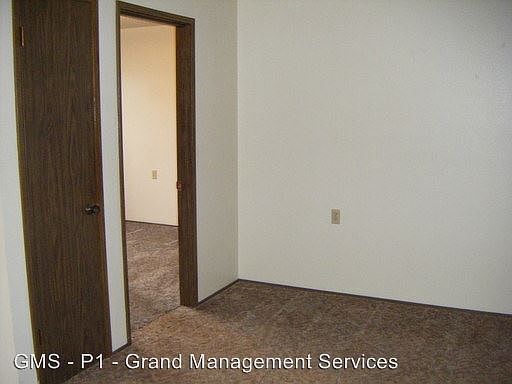 2nd image of 852 S 4th St #114