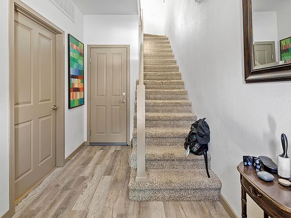 5th image of 365 22nd St Unit 1