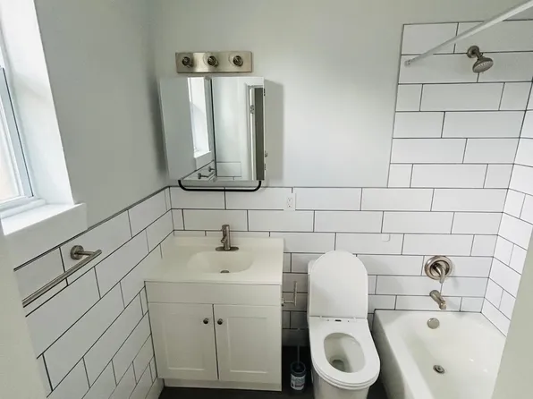 105 W 16th St, Jacksonville, FL 32206