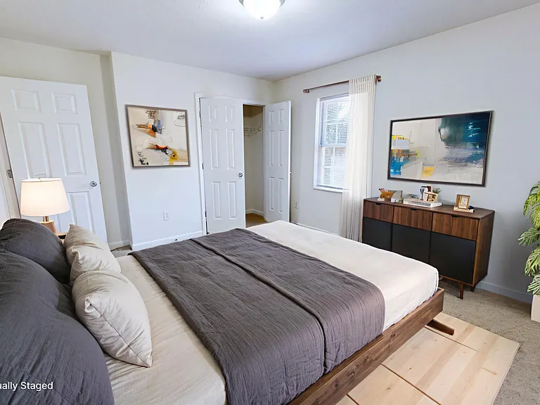 5 Stratford Dr #111 — Photo 6
